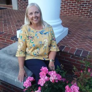 Meet your Posher, Rita